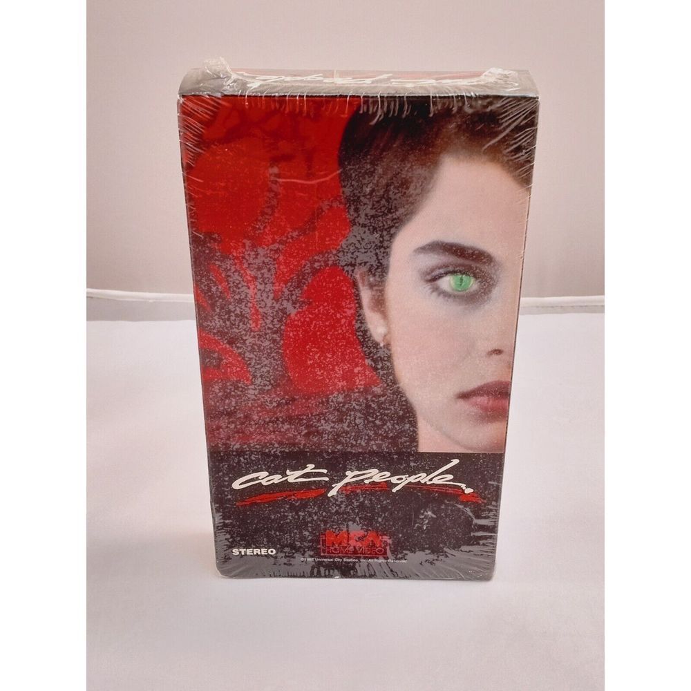Cat People (VHS, 1982)  -‎ 1989 Print / Release MCA Watermarks - ⭐Grade Worthy⭐